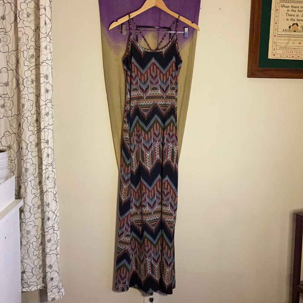 Maxi dress with fun straps